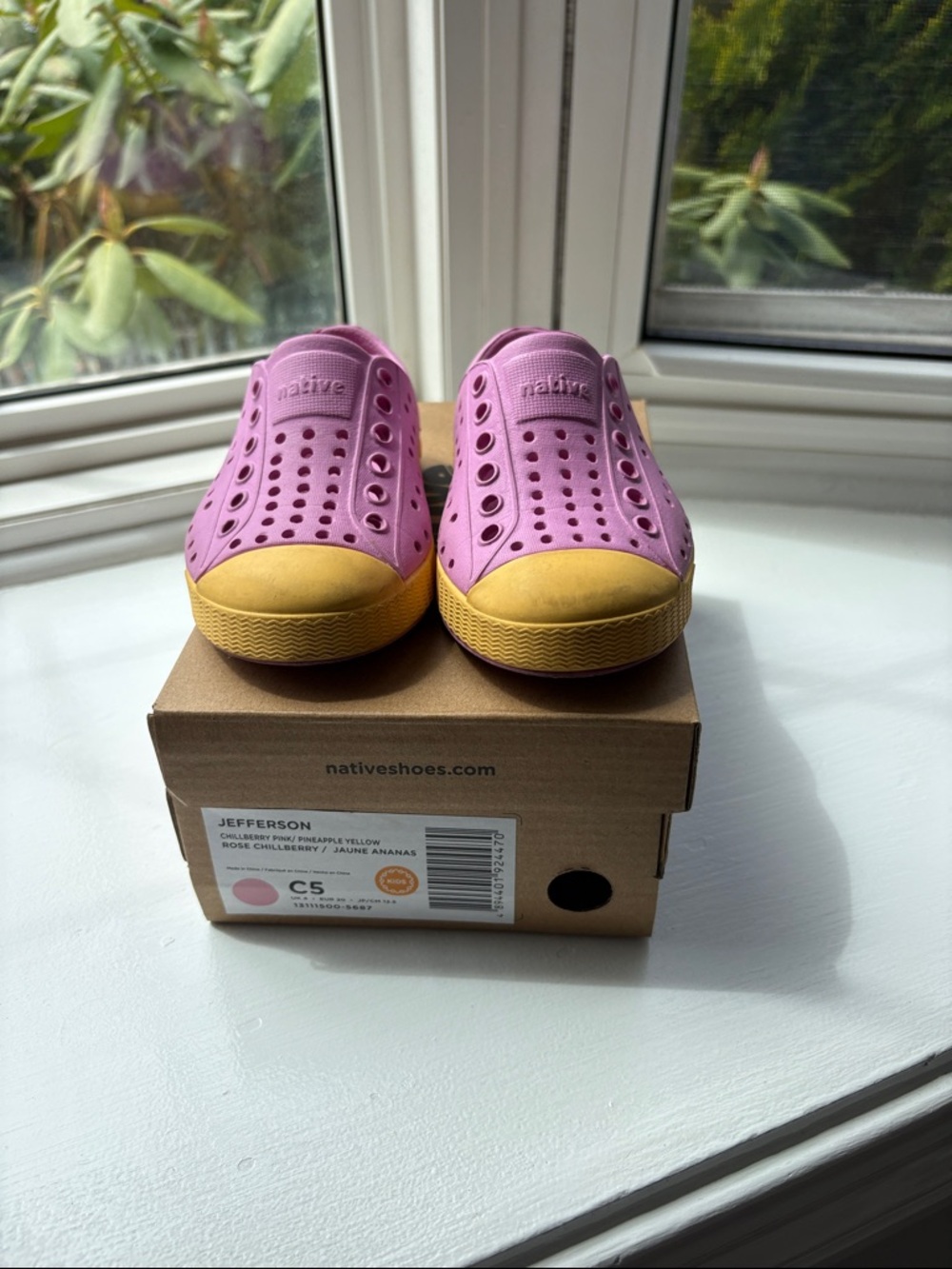 Native Jefferson Kids Slip-On in Pink and Yellow
